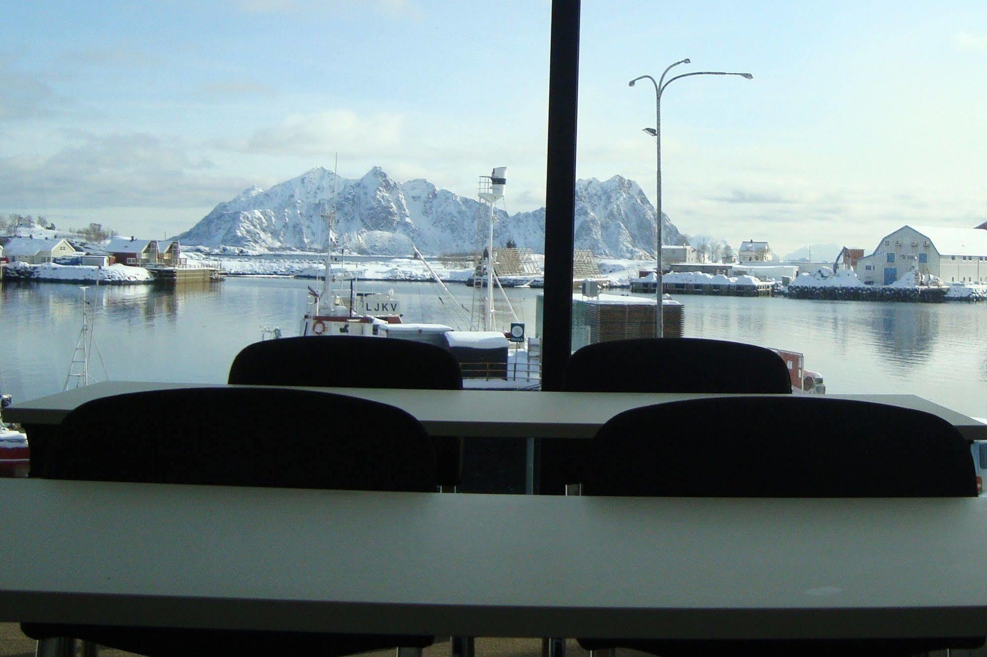 Lofoten Suitehotel Свольвер Экстерьер фото